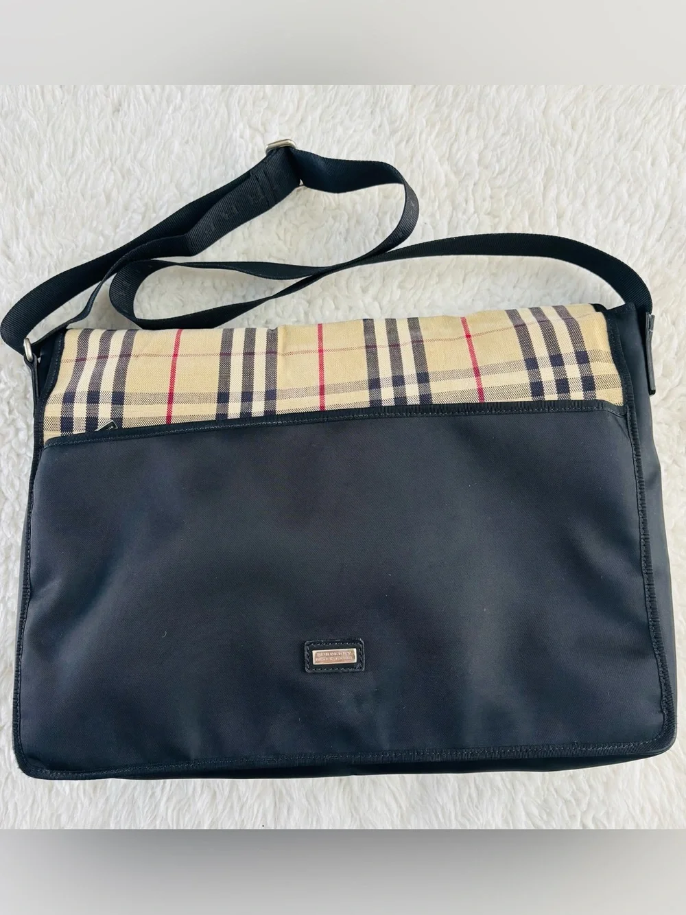 Burberry Black Label Nova Check Canvas Black Nylon Crossbody/Messenger Large Bag